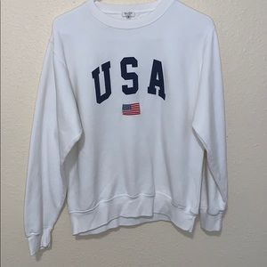 Brandy Melville USA crewneck